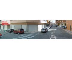 Se vende local comercial, zona detras de Mercadona