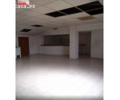 Edificio con local comercial. 421 m2 construidos.Villena