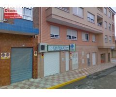Local en planta baja, acondicionado y a estrenar