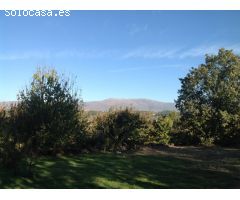 CASA CON TERRENO EN JARAIZ-CACERES