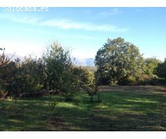 CASA CON TERRENO EN JARAIZ-CACERES