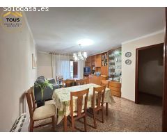 ¡TU PRÓXIMO HOGAR TE ESTÁ ESPERANDO! ¡AMPLIO PISO LUMINOSO CON PLAZA DE APARCAMIENTO INCLUIDA!!