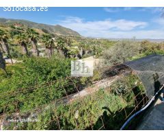 SE VENDE ESPECTACULAR CHALET EN SANTA AMALIA - CAÑADA DEL MAESTRO