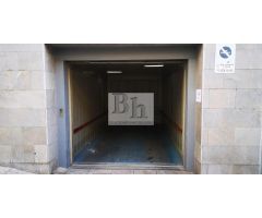 BLANHOGAR VENDE 5 PLAZAS DE GARAJE EN EL CENTRO