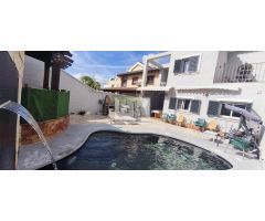 Chalet en Puerto de la Torre con piscina