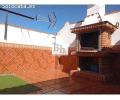 BLANHOGAR VENDE FANTASTICO DUPLEX EN CAMPANILLAS