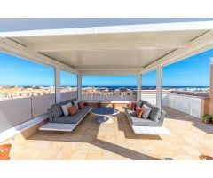 ÁTICO DE LUJO CON ESPECTACULARES VISTAS AL MAR MEDITERRÁNEO Y A LAS MONTAÑAS