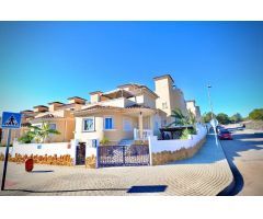 Chalet independiente en San Miguel con plaquas solares