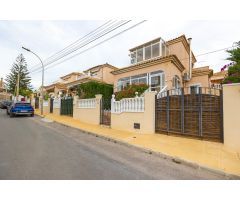 Chalet Independiente en Las Filipinas