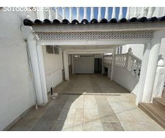 CASA DE 3 DORMITORIOS EN SAN LUIS CON PISCINA PRIVADA