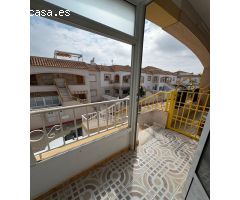 Apartamento Planta Alta con Solárium, Piscina y Zonas comunes amplias en Torrevieja