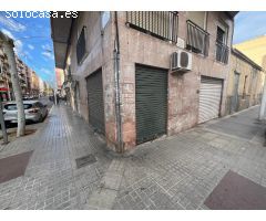 Se vende local en esquina muy transitada junto calle Pedro Juan Perpiñán!!!!