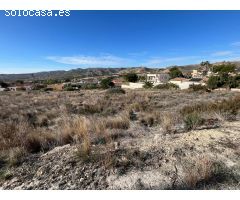 Se vende terreno tras Restaurante Montesol de 6.000 metros cuadrados entre chalets!!!