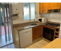 Se vende adosado de 3 habitaciones y 2 baños con 2 terrazas seminuevo!!!!