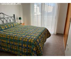 Se vende adosado de 3 habitaciones y 2 baños con 2 terrazas seminuevo!!!!