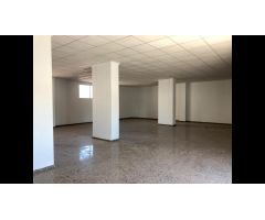 Te ofrecemos este magnífico local de 150 metros para tu negocio en zona Kelme!!!