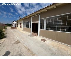 Grupo Horizonte te presenta esta exclusiva en casa en Granja de Rocamora!!!