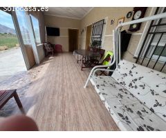Grupo Horizonte te presenta esta exclusiva en casa en Granja de Rocamora!!!