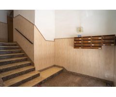 PISO DE 100M2 A REFORMAR CON ACSENSOR