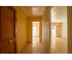 PISO DE 100M2 A REFORMAR CON ACSENSOR