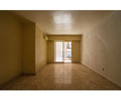 PISO DE 100M2 A REFORMAR CON ACSENSOR