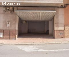 Local para uso comercial o garaje