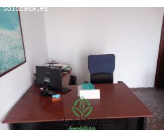 OFICINA COMERCIAL INMBILIARIA VALDELAGRANA, IDEAL PARA PROFESIONALES 9.000 €/AÑO + 2 MESES DE FIANZA