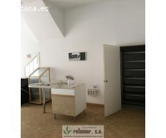 FANTASTICO LOCAL COMERCIAL EN CALLE PALACIOS.