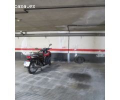 PLAZA DE PARKING EN VENTA PARA COCHE PEQUEÑO O DOS MOTOS
