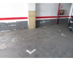 PLAZA DE PARKING EN VENTA EN LA CALLE VILADOMAT PARA COCHE PEQUEÑO