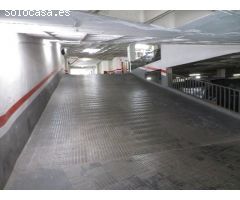 PLAZA DE PARKING EN VENTA EN LA CALLE VILADOMAT PARA COCHE PEQUEÑO