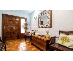 Lujosa casa de 278 m2 en pleno centro de Ibi a precio de oportunidad