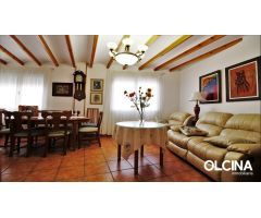 Adosado en Venta en Castalla, Alicante