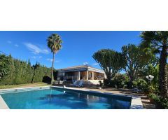 VILLA EN VENTA EN MARBELLA, ZONA VALDEOLLETAS 400M2 UNA SOLA PLANTA