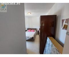 PISO DE CUATRO DORMITORIOS EN SAN JOSE ARTESANO DE ALGECIRAS