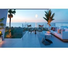Adosado de lujo en Mijas Costa con vistas al mar desde 590.000€