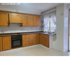 Entresuelo en Venta en Elche de la Sierra, Alicante