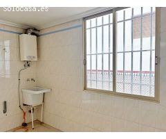 Entresuelo en Venta en Elche de la Sierra, Alicante
