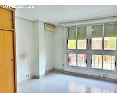 Entresuelo en Venta en Elche de la Sierra, Alicante