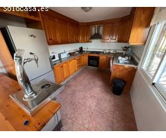 Villa en Venta en Guardamar del Segura, Alicante