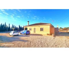 CHALET EN ALQUILER