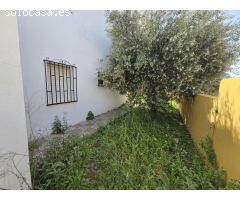 GRAN CASA EN LOS BARRIOS