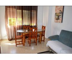 ¡Venta de Piso en Urbanización Cerrada en Playa de Getares, Algeciras!