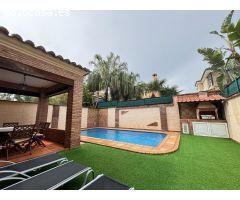 ¡ESPECTACULAR CHALET EN LOS PINOS!