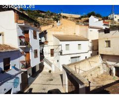 VIVIENDA EN SALERES  ( EL VALLE).