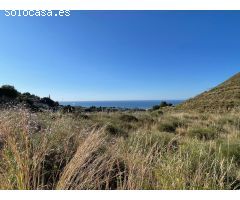 PRECIOSA PARCELA SEGREGABLE CON VISTAS DESPEJADAS AL MAR: