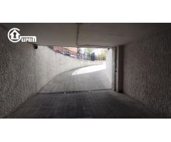 PLAZA DE GARAJE A LA VENTA EN LA CALLE LOS YEBENES