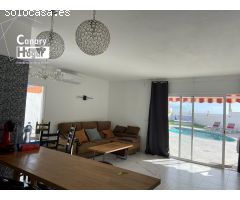 Chalet reformado en venta en Callao Salvaje con vistas panorámicas del océano