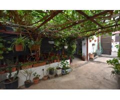 En venta terreno de esquina en chio guia de isora Tenerife