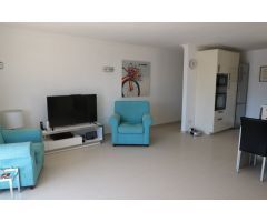 Apartamento de 3 dormitorios y 2 baños en el centro de Los Gigantes